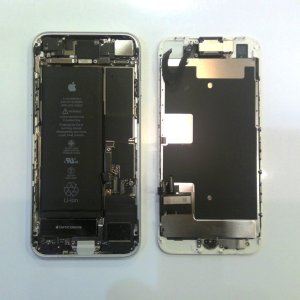 iPhone8 バッテリー交換
