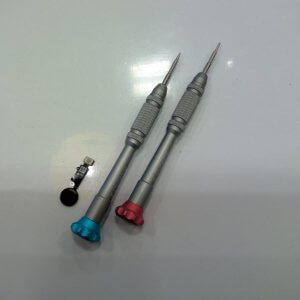 iPhone8ホームボタン交換