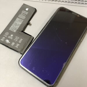 iPhoneXS バッテリー交換