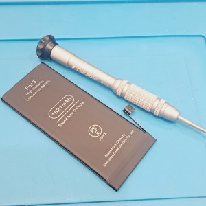iPhone8 アイフォン8 バッテリー交換