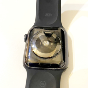 AppleWatch5(アップルウォッチ5)  基板修理