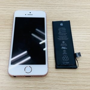 iPhoneSE バッテリー交換