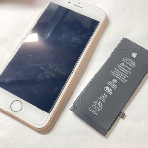 iPhone8 バッテリー交換修理