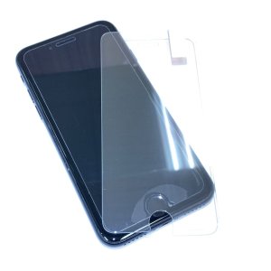 iPhoneSE2 強化ガラスの張り替え