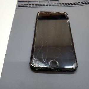 iPhone7 液晶交換