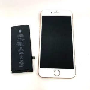 iPhone8 バッテリー交換