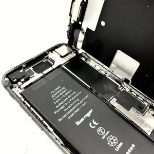 iPhone8 バッテリー交換