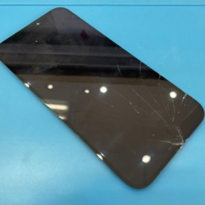iPhone12　落下画面破損　液晶交換
