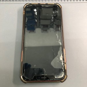 iPhoneXR　落下　画面破損　液晶交換
