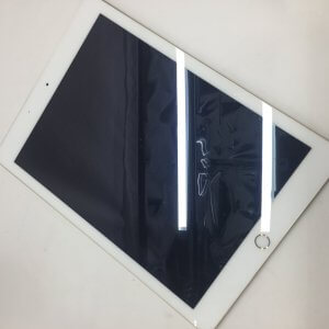 iPad5 フロントパネル交換