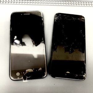 iPhone SE3 パネル交換
