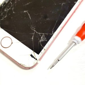 iPhone7 フロントパネル交換