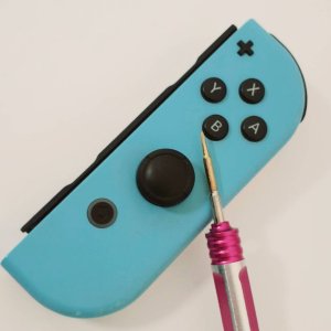 NinntendoSwitch ジョイコン修理