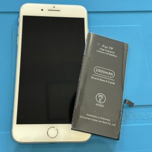iPhone7plus バッテリー交換