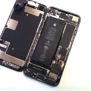 iPhone8 バッテリー交換