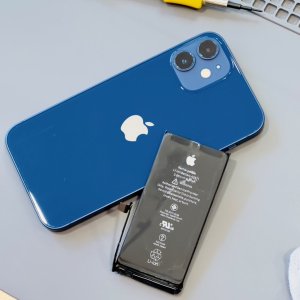 iPhone12mini バッテリー交換修理
