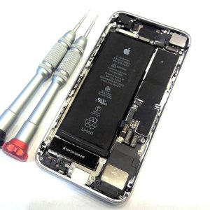 iPhone8 バッテリー交換