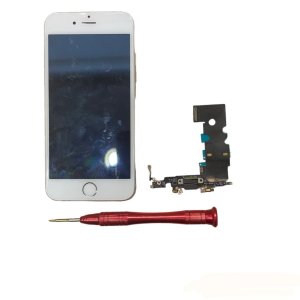 iPhone8 ライトニング修理