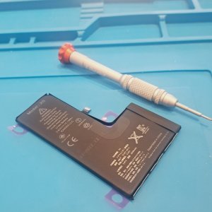 iPhoneXS アイフォンXS バッテリー交換