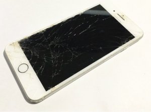 iPhone8 フロントパネル交換