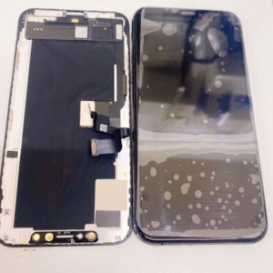 iPhoneXS 落下 画面暗転 液晶交換