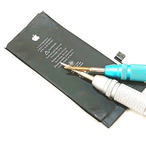 iPhone8 バッテリー交換