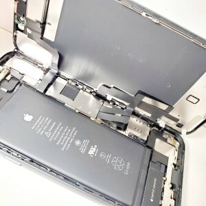 iPhone11 バッテリー交換