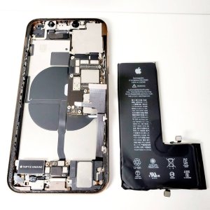 iPhoneXS バッテリー交換