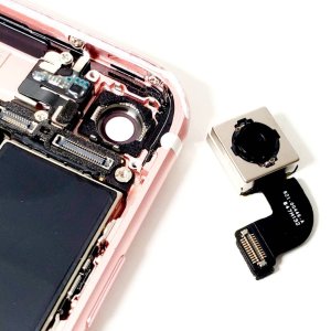 iPhone7 アウトカメラ修理