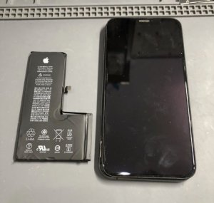 iPhoneXS バッテリー交換