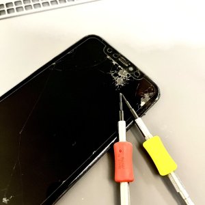 iPhone11 液晶交換