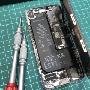 iPhone11 Pro バッテリー交換  (電池交換)