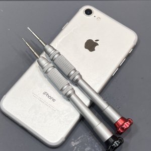 iPhone SE2 バッテリー交換