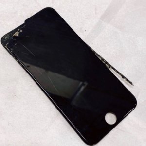 iPhone7  落下破損　パネル交換