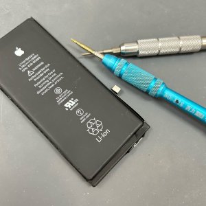 iPhone SE2 バッテリー交換