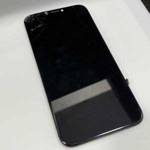 iPhoneXS フロントパネル交換
