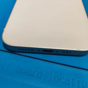 iPhone12 アイフォン12 ライトニング修理