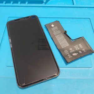 iPhoneXS バッテリー交換