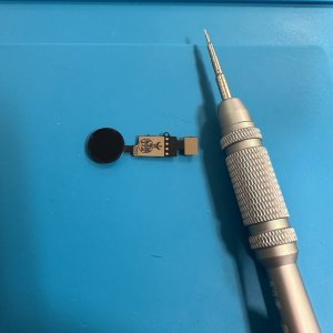 iPhone7 ホームボタン交換