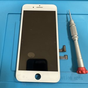 iPhone8Plus 液晶交換