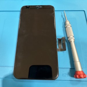 iPhone11 液晶交換