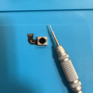 iPhone8 アウトカメラ交換