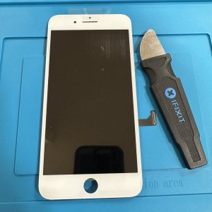 iPhone7Plus 液晶交換