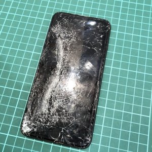 iPhone7Plus 液晶交換