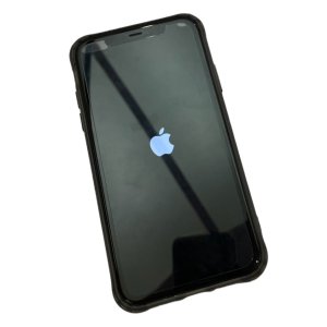 iPhoneXS　リンゴループ修理