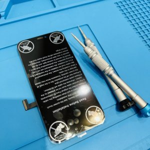 iPhone12mini液晶交換