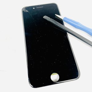 iPhone8　フロントパネル交換修理