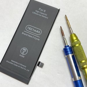 iPhone8 バッテリー交換