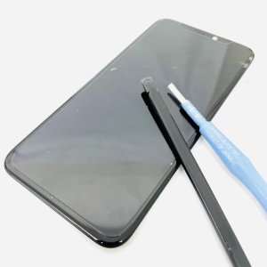 iPhone11pro　フロントパネル交換修理