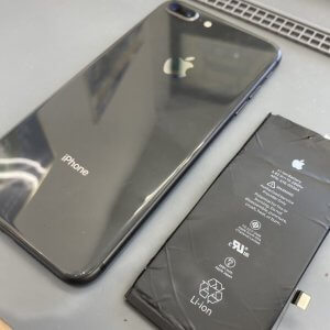 iPhone8Plus バッテリー交換